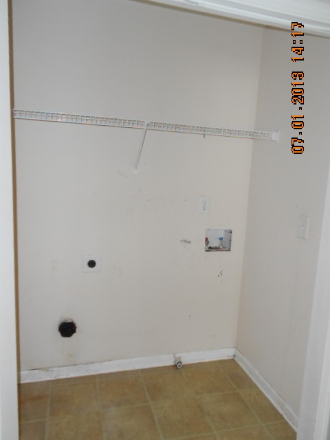 3308 Waggoner Trl, Rex, GA 30273 photo 9