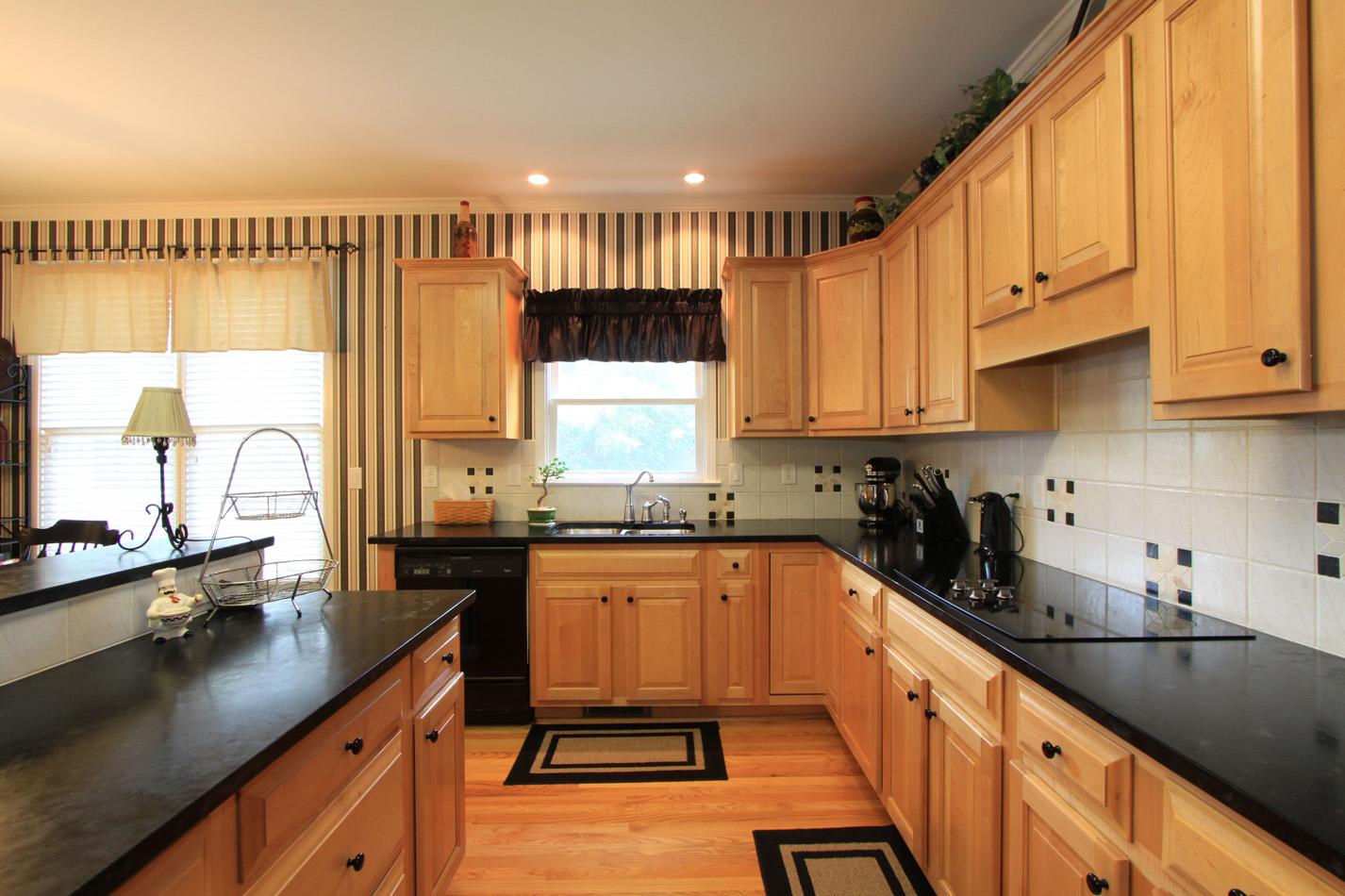 250 Devon Mill Ct, Alpharetta, GA 30005 photo 9