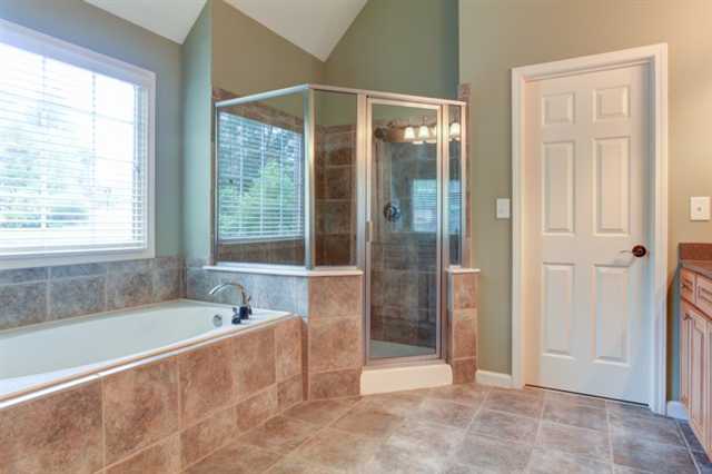 1020 Water View Ln, Suwanee, GA 30024 photo 14