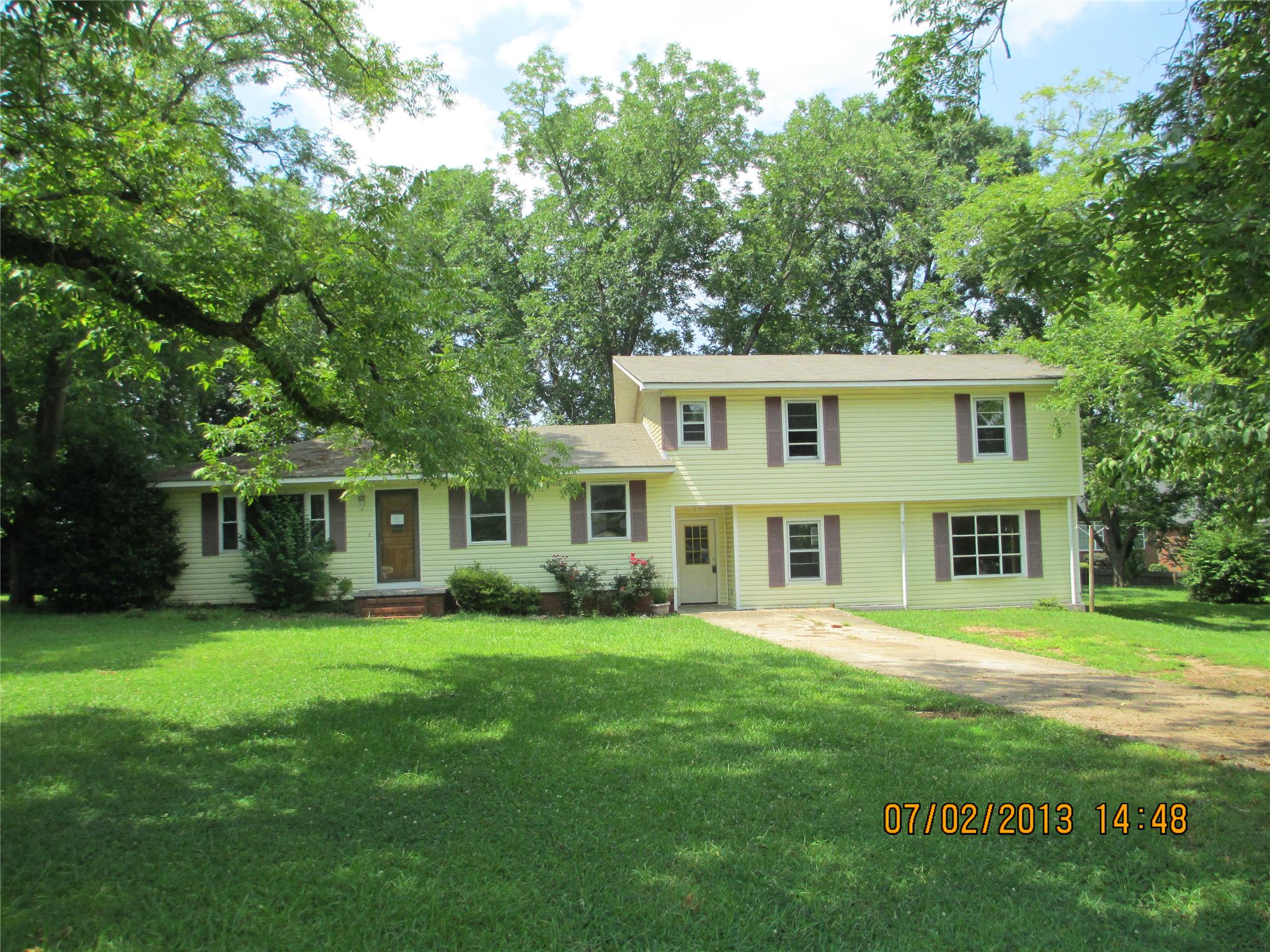 112 Chilton Cres, Lagrange, GA 30240 photo 1