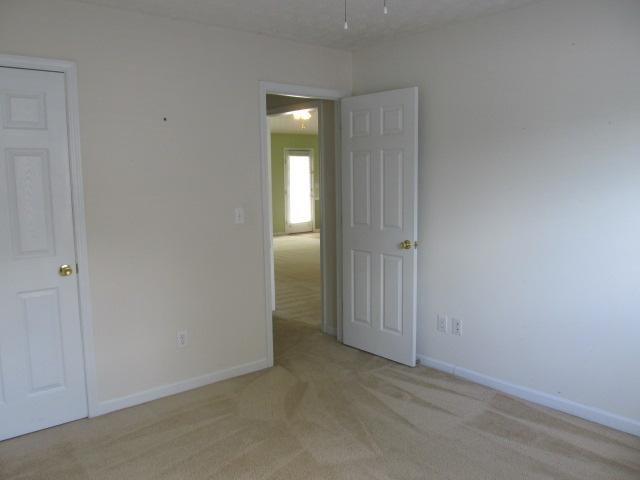 300 Circle Rd, Dacula, GA 30019 photo 4