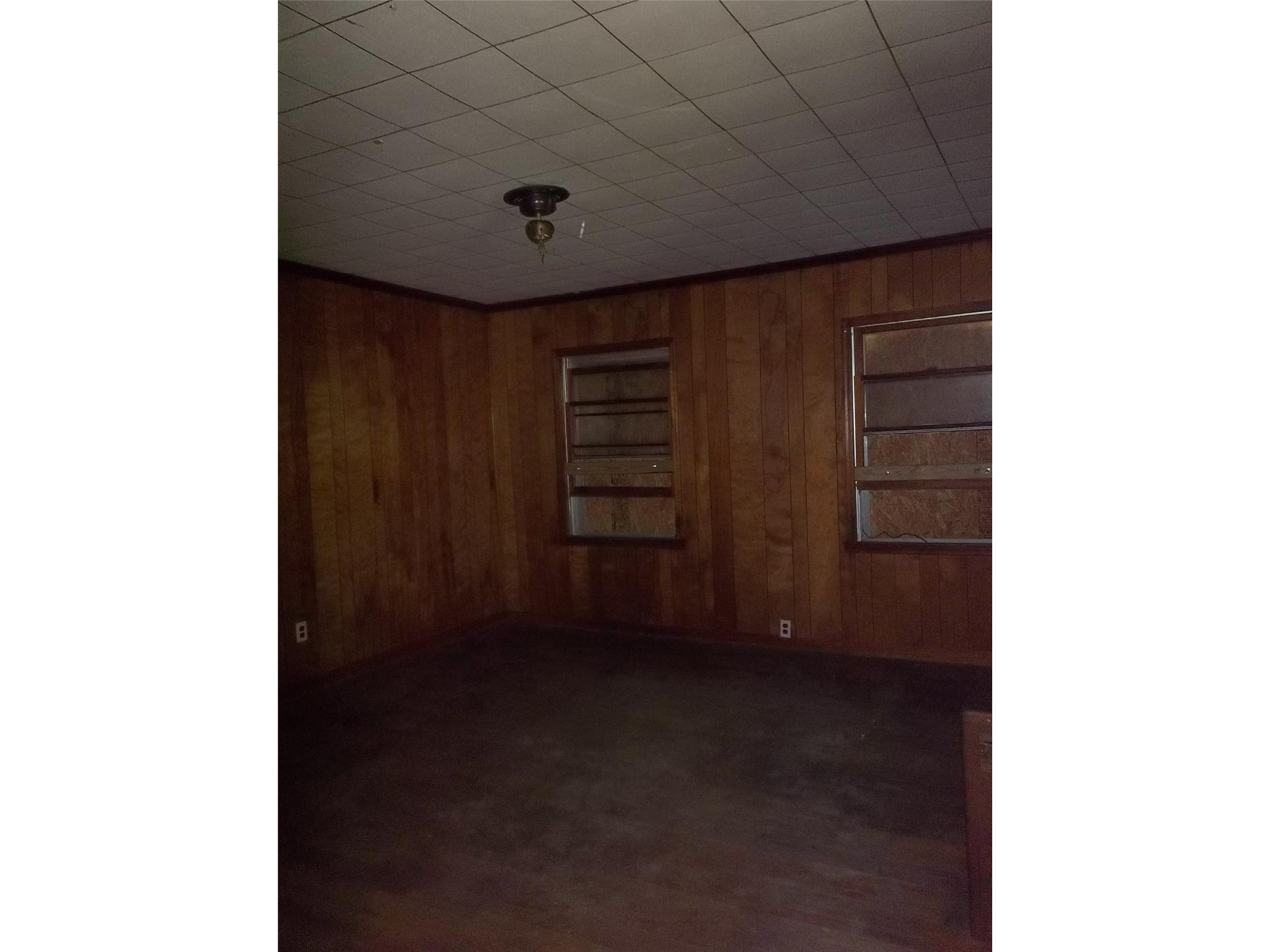 3 Barry Ave, Lagrange, GA 30241 photo 5