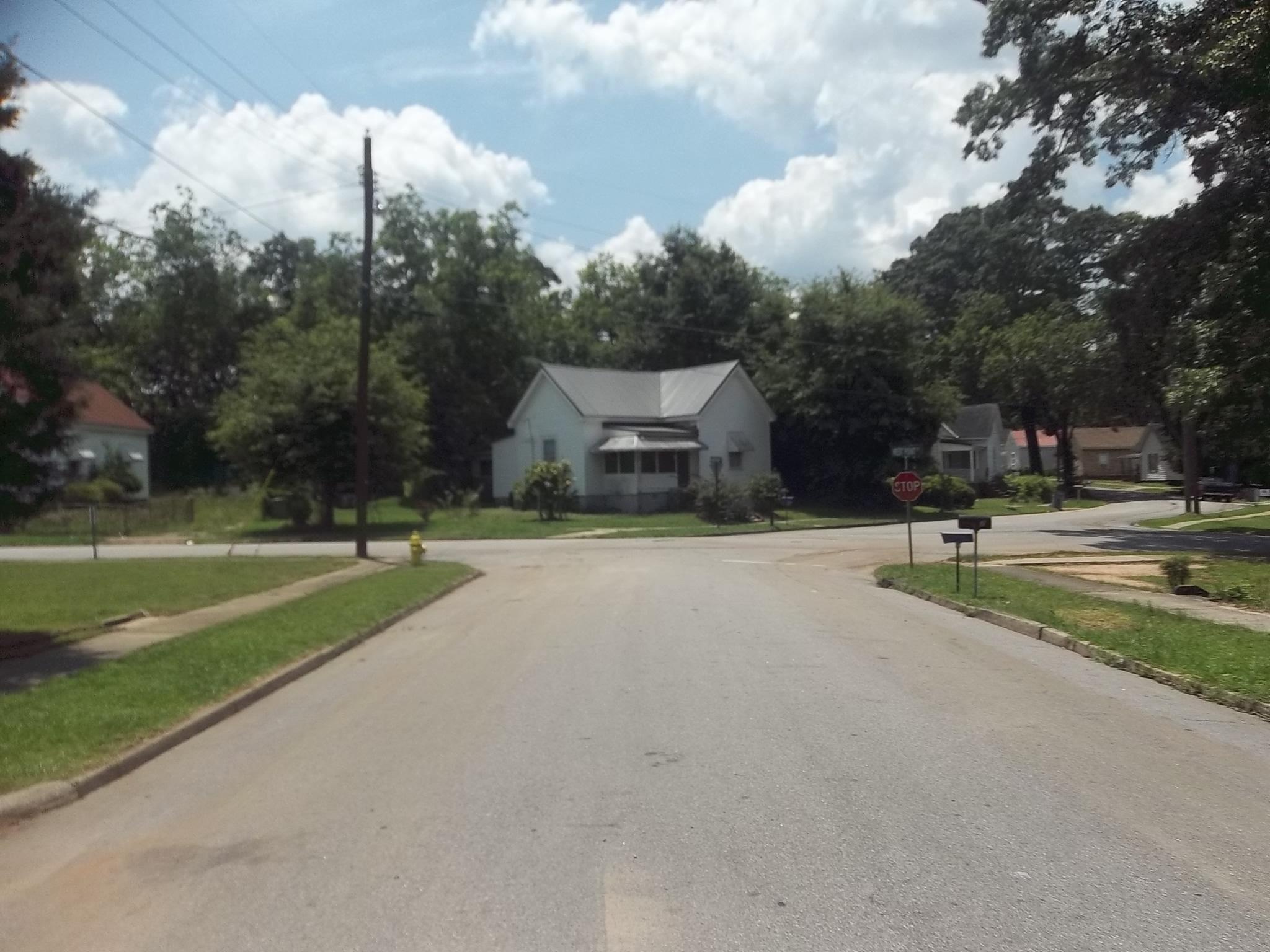 3 Barry Ave, Lagrange, GA 30241 photo 9