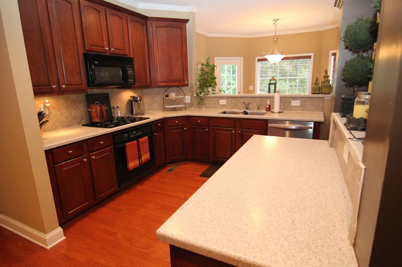 3940 Suwanee Bend Dr, Suwanee, GA 30024 photo 10