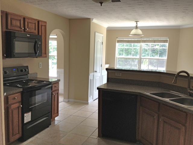 6481 E Meyer Dr, Morrow, GA 30260 photo 6