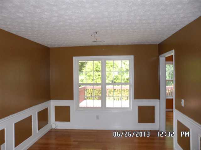 872 Windward Rd, Winder, GA 30680 photo 5