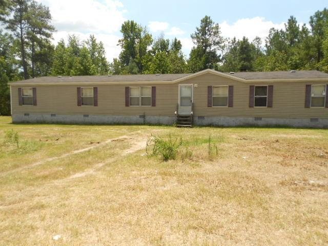 320 Matts Dr, Dublin, GA 31021 photo 1