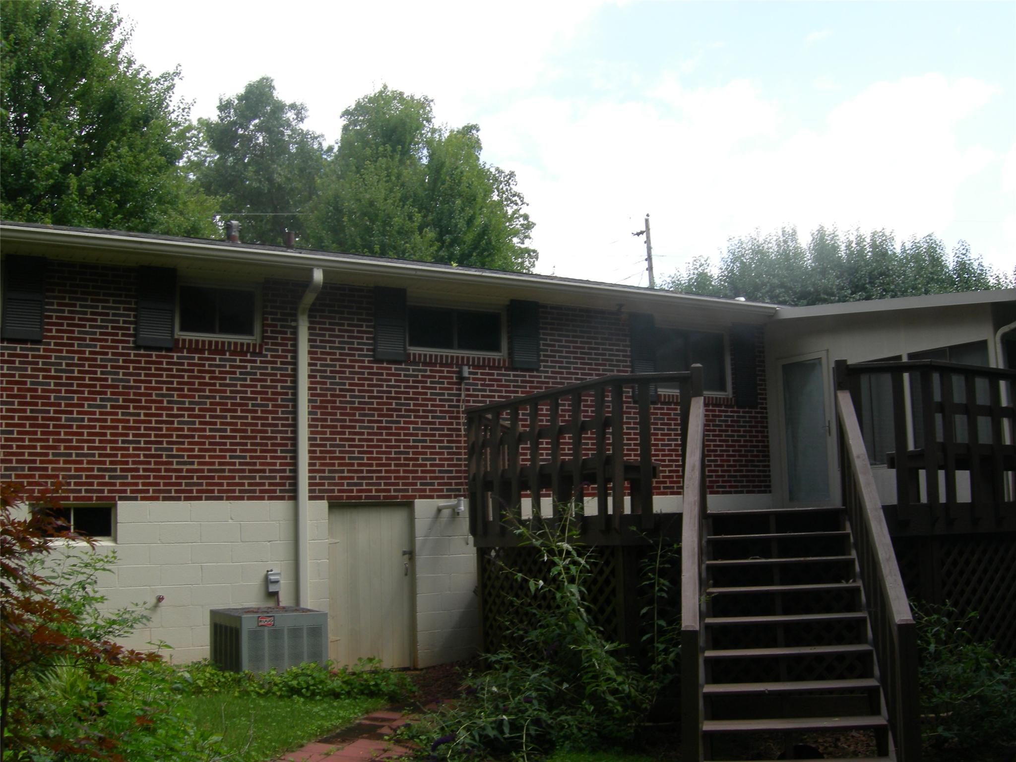 115 Cherokee Rd, Cornelia, GA 30531 photo 3