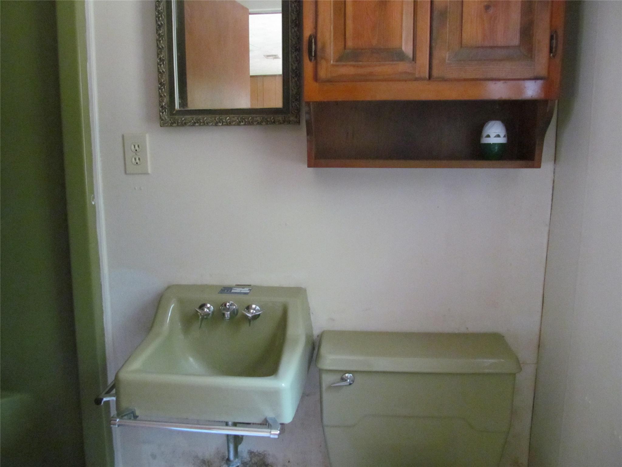 721 Whitaker, Lagrange, GA 30240 photo 6