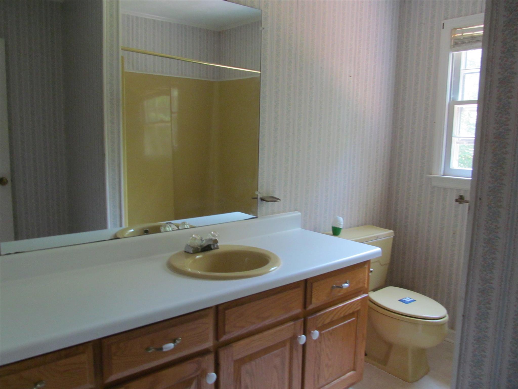 721 Whitaker, Lagrange, GA 30240 photo 10