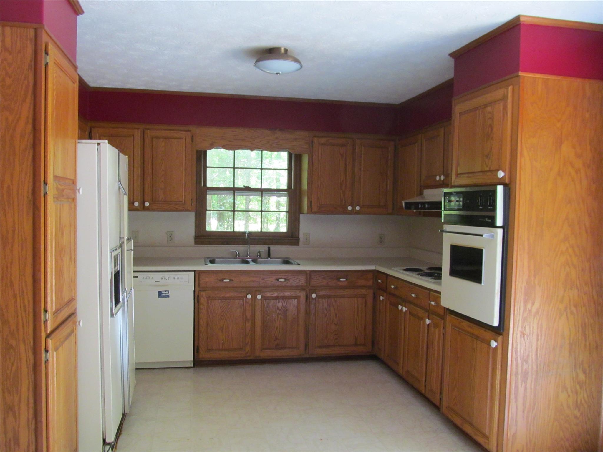 721 Whitaker, Lagrange, GA 30240 photo 4