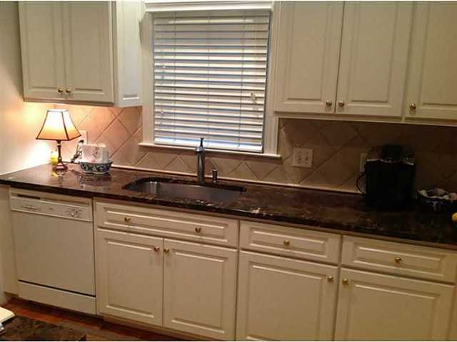 4017 Leprechan Way, Duluth, GA 30097 photo 8