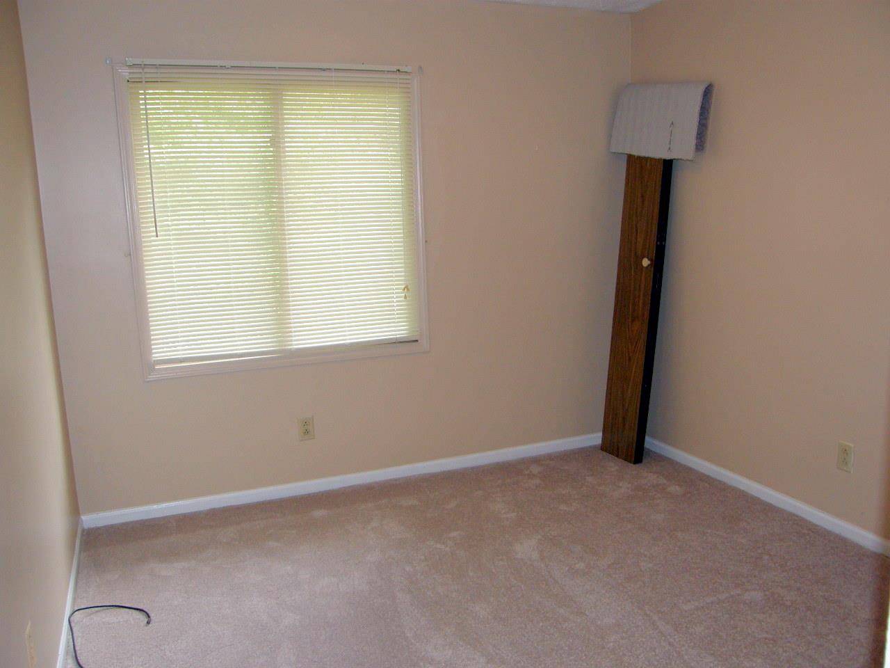 4453 Rex Rd, Rex, GA 30273 photo 8