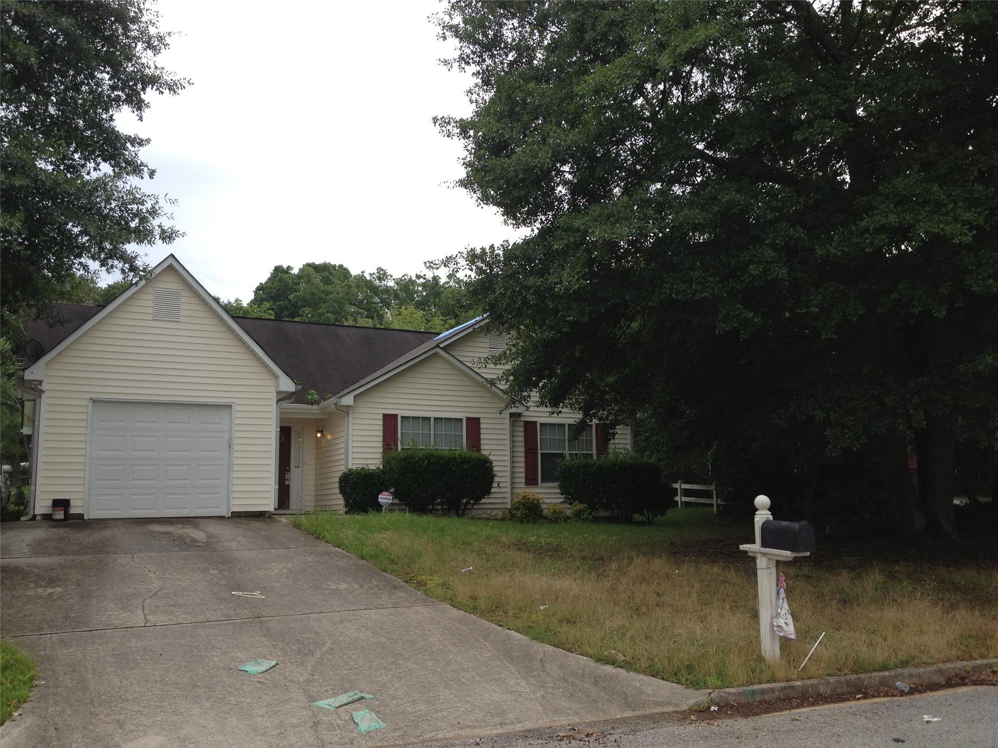 6006 Creekside Dr, Rex, GA 30273 photo 1