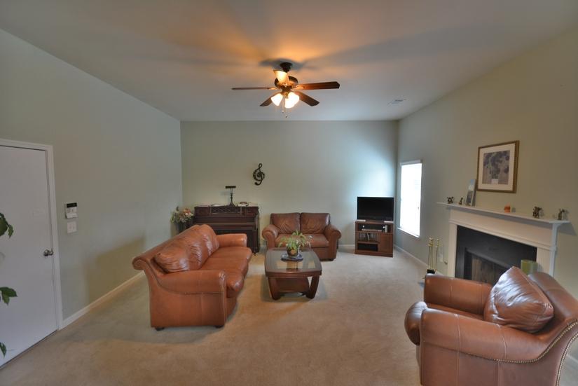 1260 Red Cedar Trl, Suwanee, GA 30024 photo 4