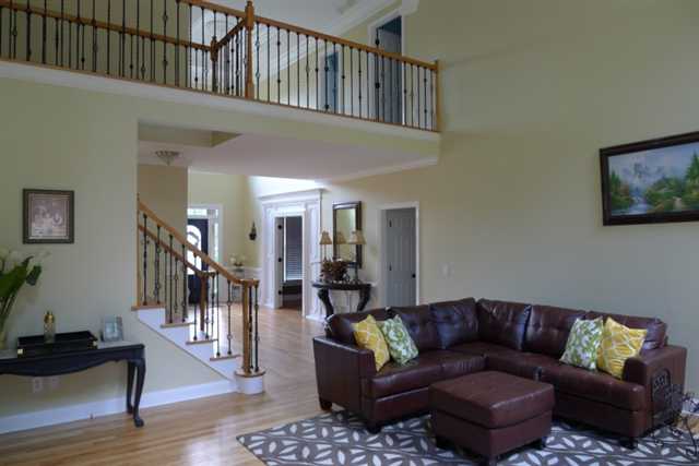 2417 Castle Falls Ln, Duluth, GA 30097 photo 2