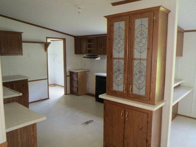 325 Kathleen Ct, Comer, GA 30629 photo 3
