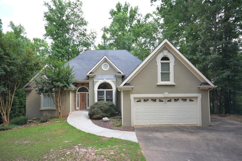 2305 E Maddox Rd, Buford, GA 30519 photo 1