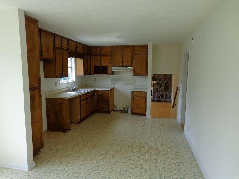 115 Stephens Dr, Covington, GA 30016 photo 4