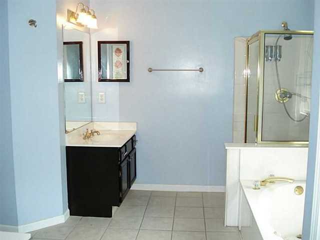 305 Saint Devon Xing, Duluth, GA 30097 photo 19