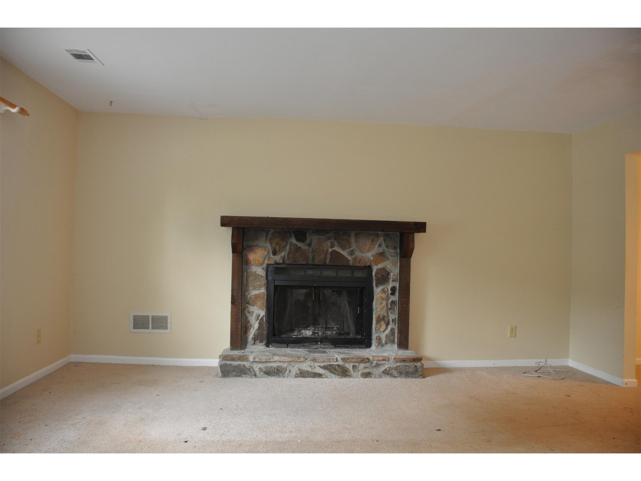 3245 Montheath Ct, Duluth, GA 30096 photo 5