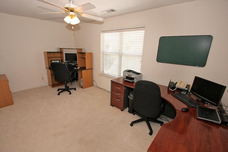 2395 Bretdale Rd, Duluth, GA 30096 photo 17
