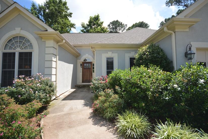 5695 Windchase Dr, Buford, GA 30518 photo 2
