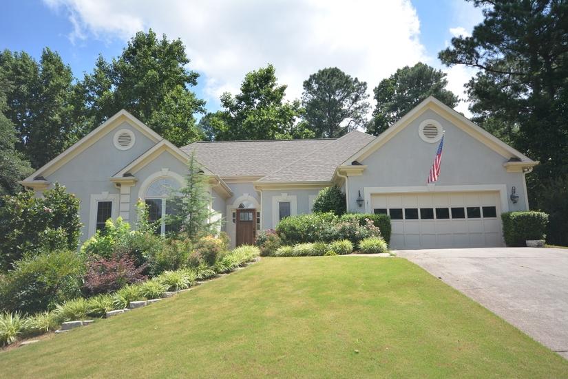 5695 Windchase Dr, Buford, GA 30518 photo 1