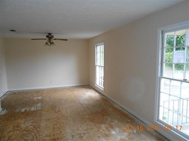 4792 Pine Valley Dr, Macon, GA 31210 photo 4