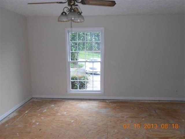 4792 Pine Valley Dr, Macon, GA 31210 photo 3