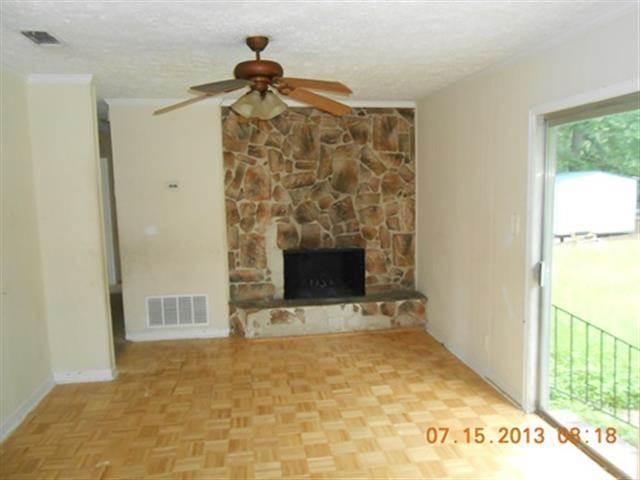 4792 Pine Valley Dr, Macon, GA 31210 photo 2