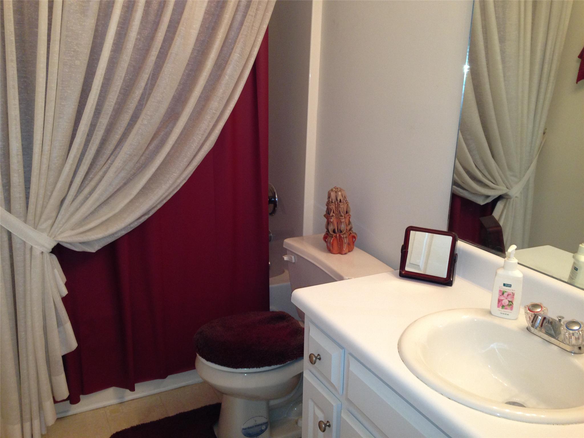 2009 Emerald Pointe Dr, Winder, GA 30680 photo 9