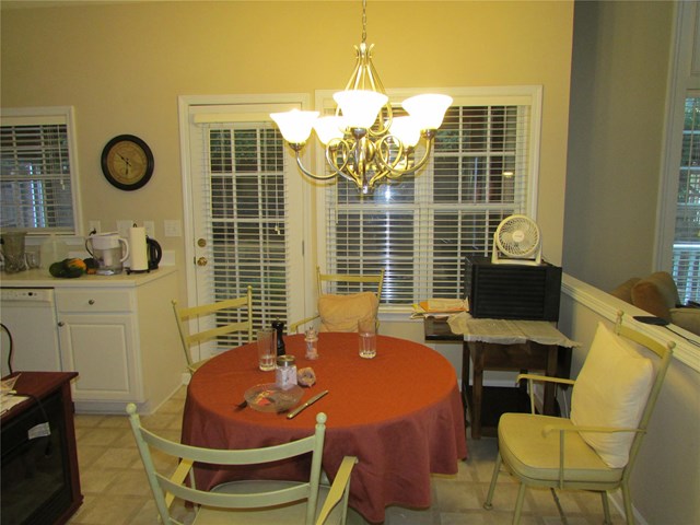 364 Wedmore Ct, Suwanee, GA 30024 photo 12