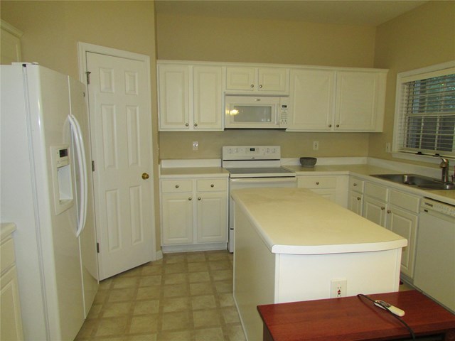 364 Wedmore Ct, Suwanee, GA 30024 photo 9