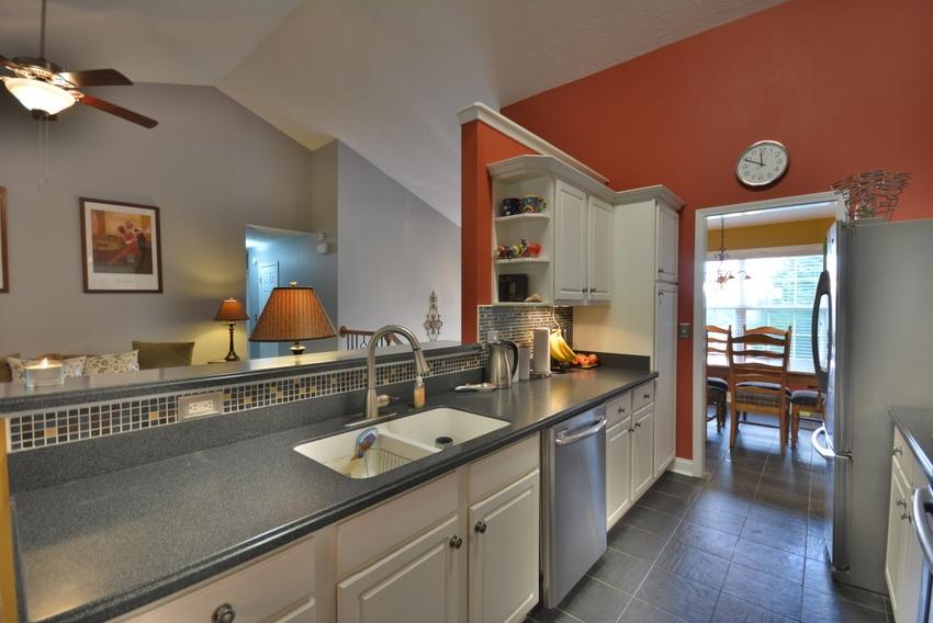 3952 Express Dr, Buford, GA 30519 photo 9