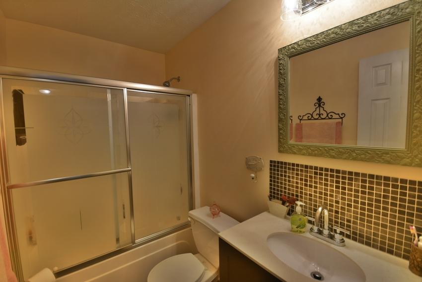 3952 Express Dr, Buford, GA 30519 photo 19