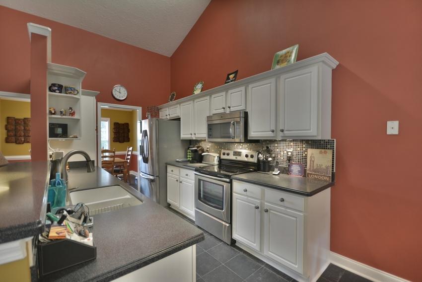 3952 Express Dr, Buford, GA 30519 photo 8