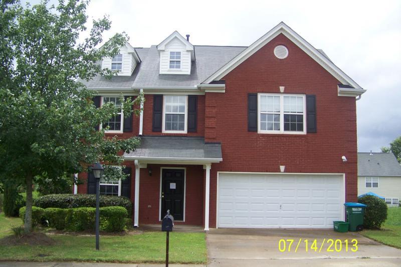 2887 Nathaniel Way, Grayson, GA 30017 photo 2