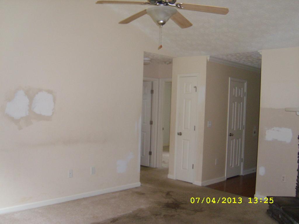 110 Amhurst Dr, West Point, GA 31833 photo 4