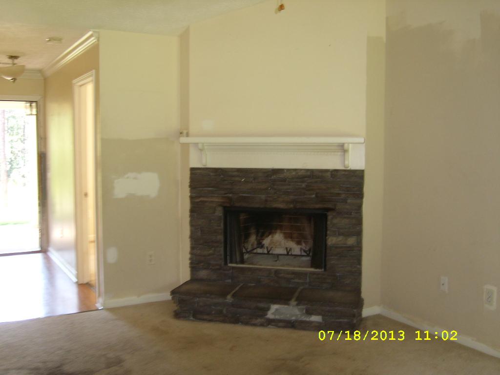 110 Amhurst Dr, West Point, GA 31833 photo 3