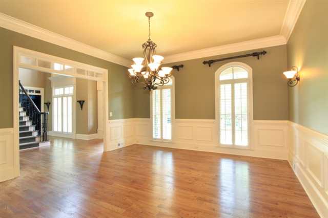 680 Glenover Dr, Alpharetta, GA 30004 photo 4