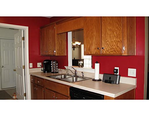 228 Silver Brook Cir, Pooler, GA 31322 photo 7