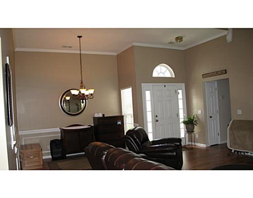228 Silver Brook Cir, Pooler, GA 31322 photo 4