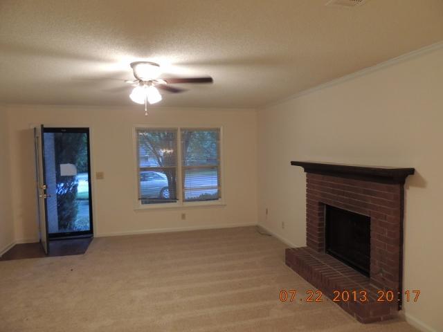 128 Manor Row, Macon, GA 31210 photo 2