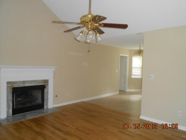 146 Warner Rd, Barnesville, GA 30204 photo 4