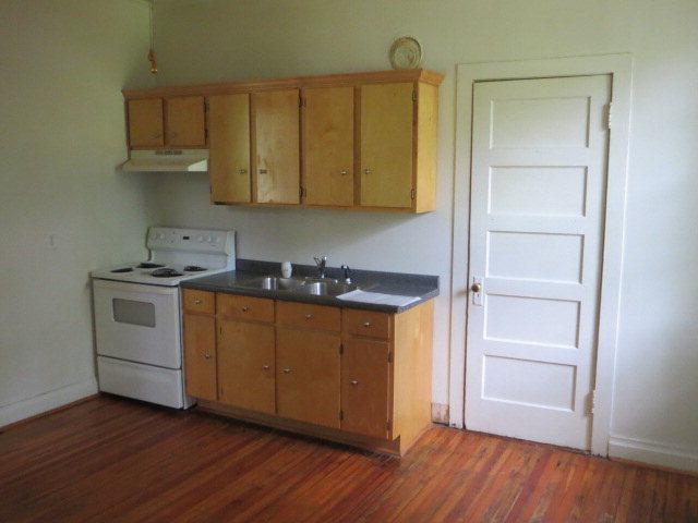 137 4th St, Monroe, GA 30655 photo 8