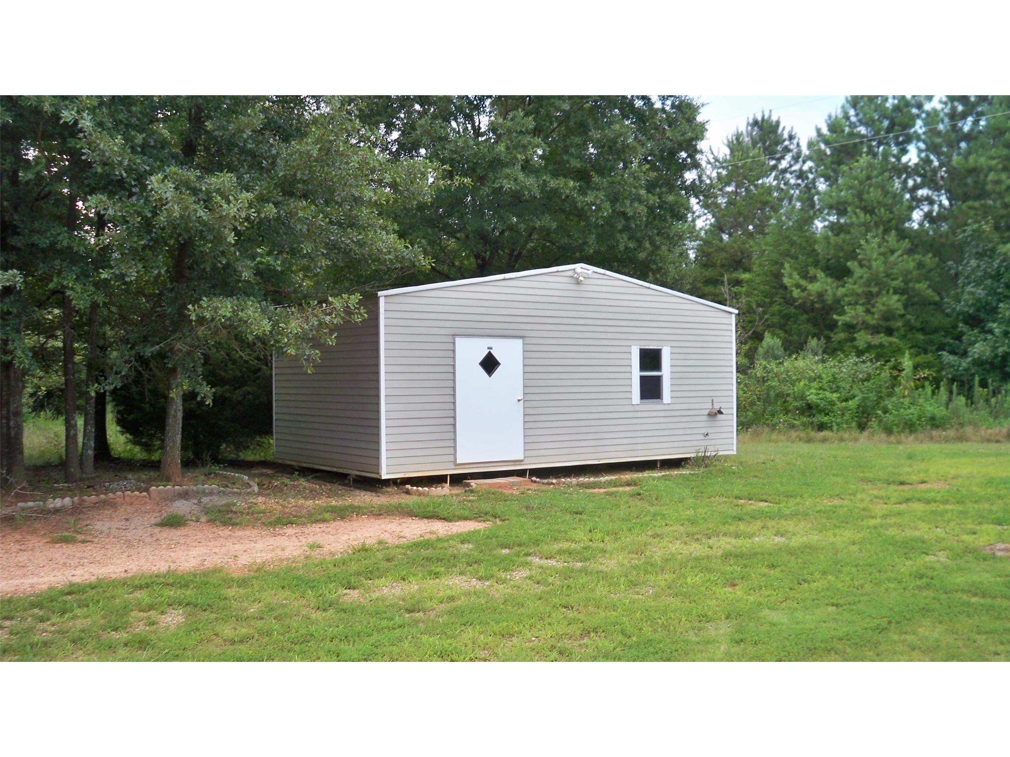 680 Risner Rd, Hartwell, GA 30643 photo 9