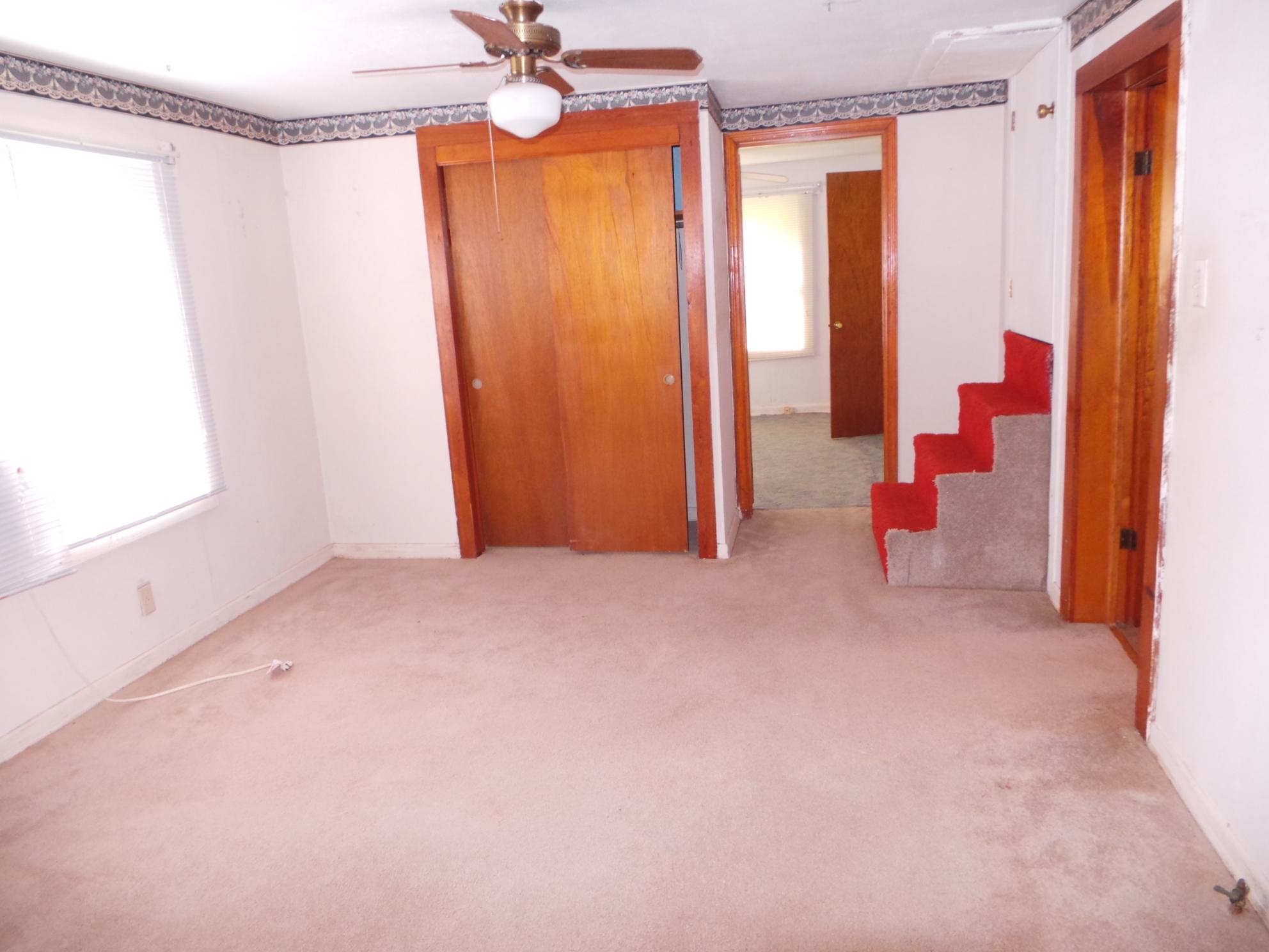 146 S Page St, Lagrange, GA 30240 photo 9