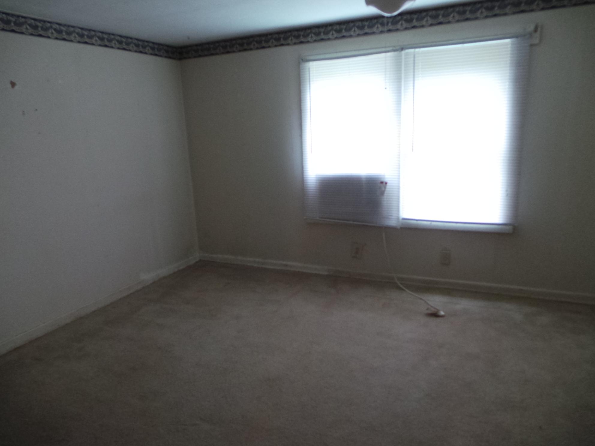 146 S Page St, Lagrange, GA 30240 photo 7