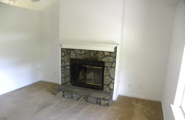 6863 Silver Maple Dr, Rex, GA 30273 photo 5